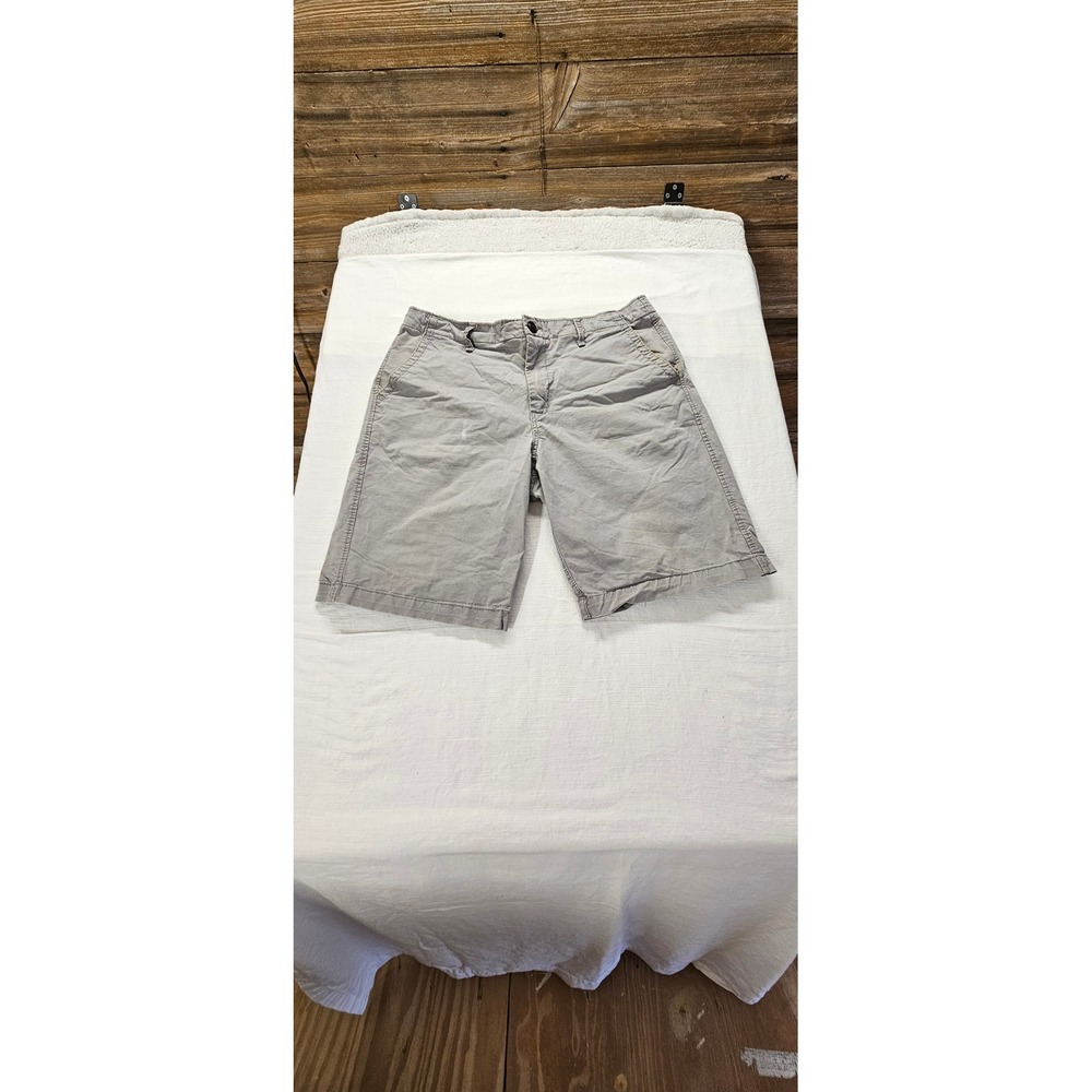Aeropostale Mens Gray Chino Shorts Size 36 Flat Front Cotton Stretch Casual